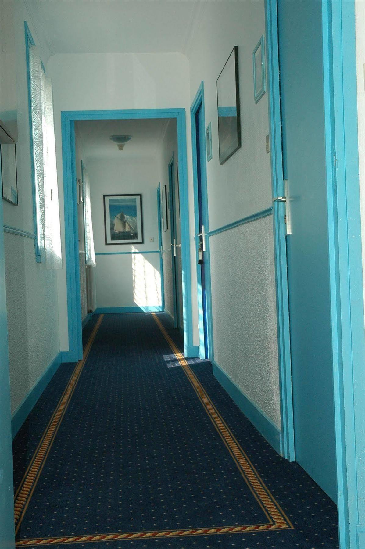 Breizh Hotel Crach Exterior photo